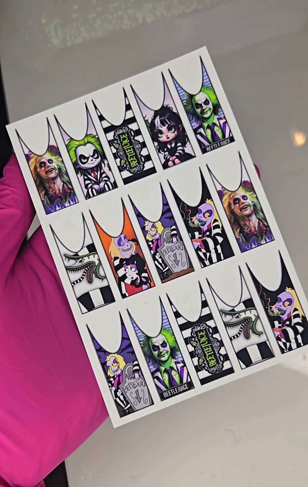 "It's Showtime" XXL Frenchies